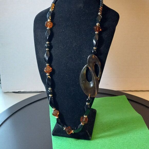 Asymmetrical Smokey Swirling Oblong Openings Lucite Necklace - Picture 4 of 8